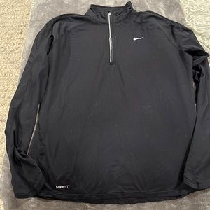 Nike 1/4 zip lightweight, size L